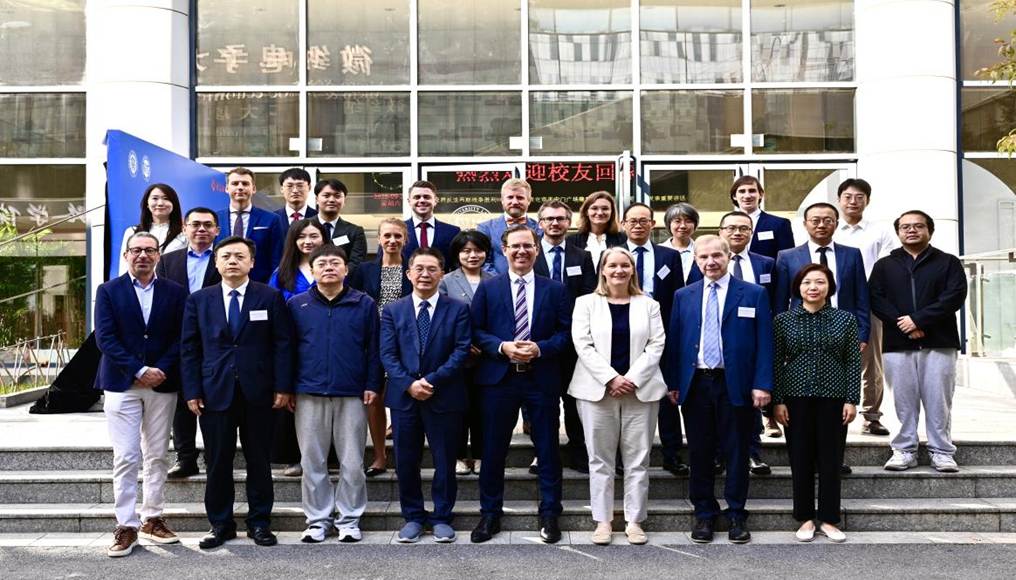 bf2bf87f0816fcb849721d8196271c47